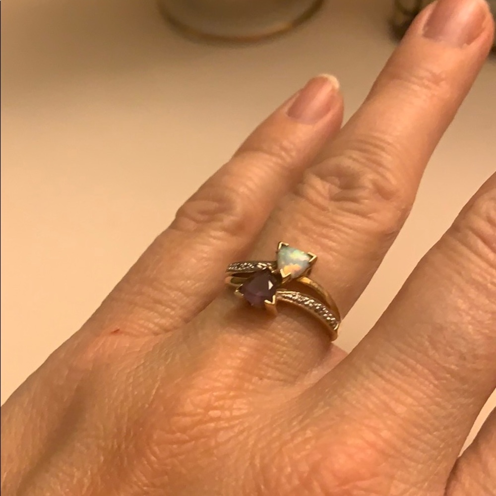 Gold, purple, diamond and opal ring
